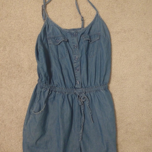 Cute Summer Romper - Picture 3 of 3